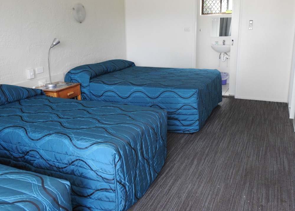 URANGAN MOTOR INN 7/31