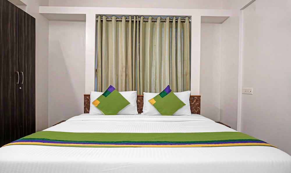 Fabhotel Ajay Inn Viman Nagar 16/37
