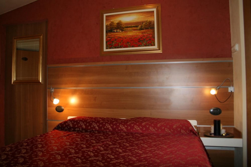 La Meridiana 28/50