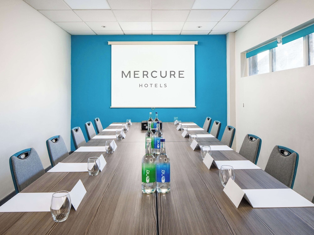Mercure Bedford Centre Hotel 41/50