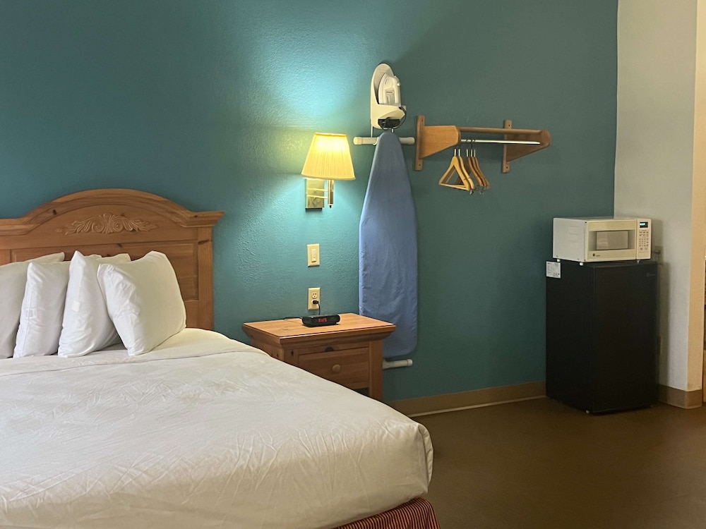 Motel6 Portland, IN 14/23