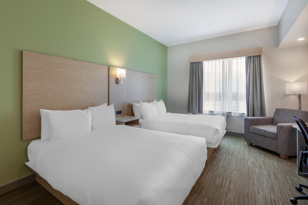 Best Western Plus Kawartha Lakes Hotel & Suites 12/52