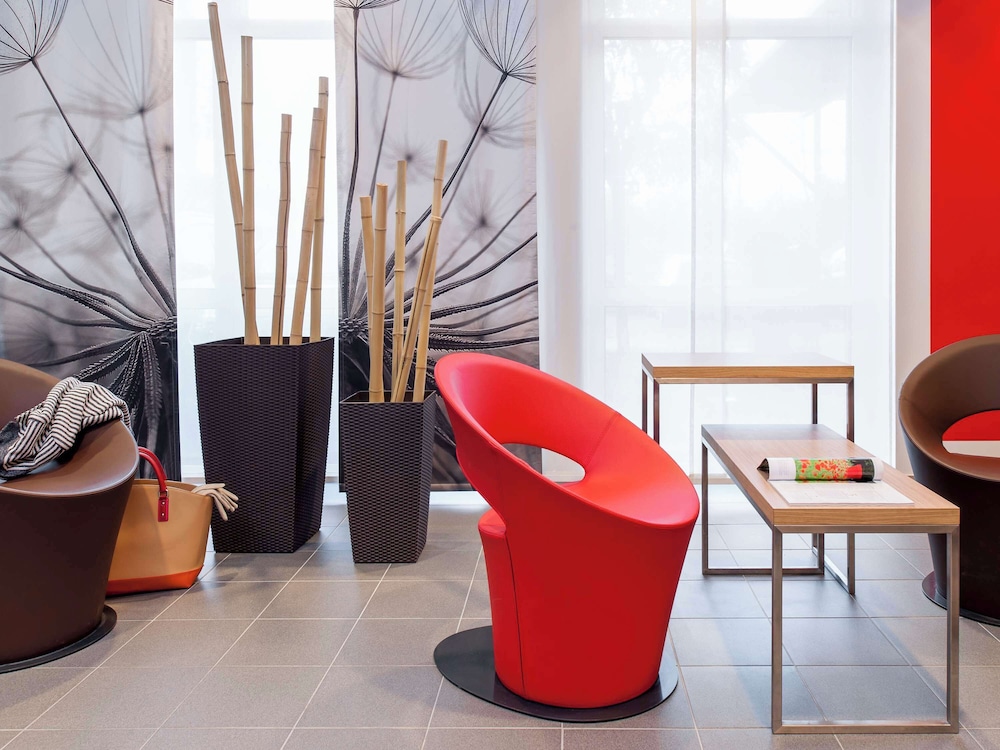 IBIS HANNOVER MEDICAL PARK 48/64