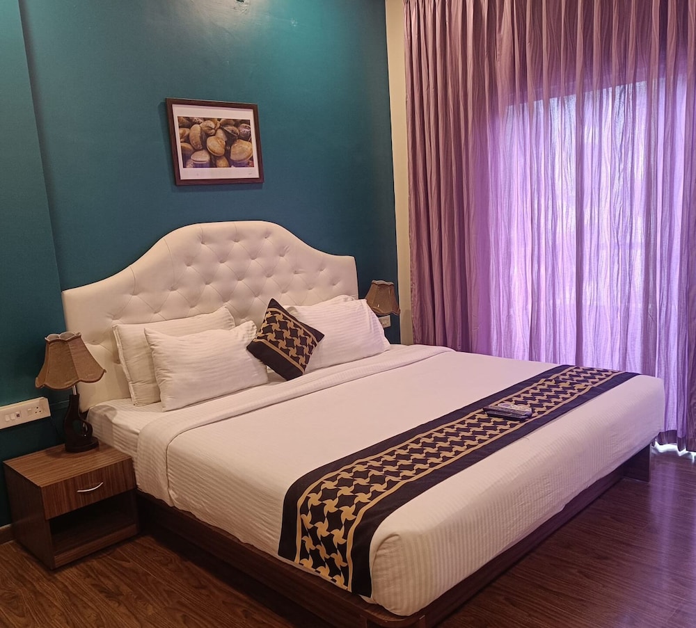 CHRIS HOTEL WHITEFIELD 27/50