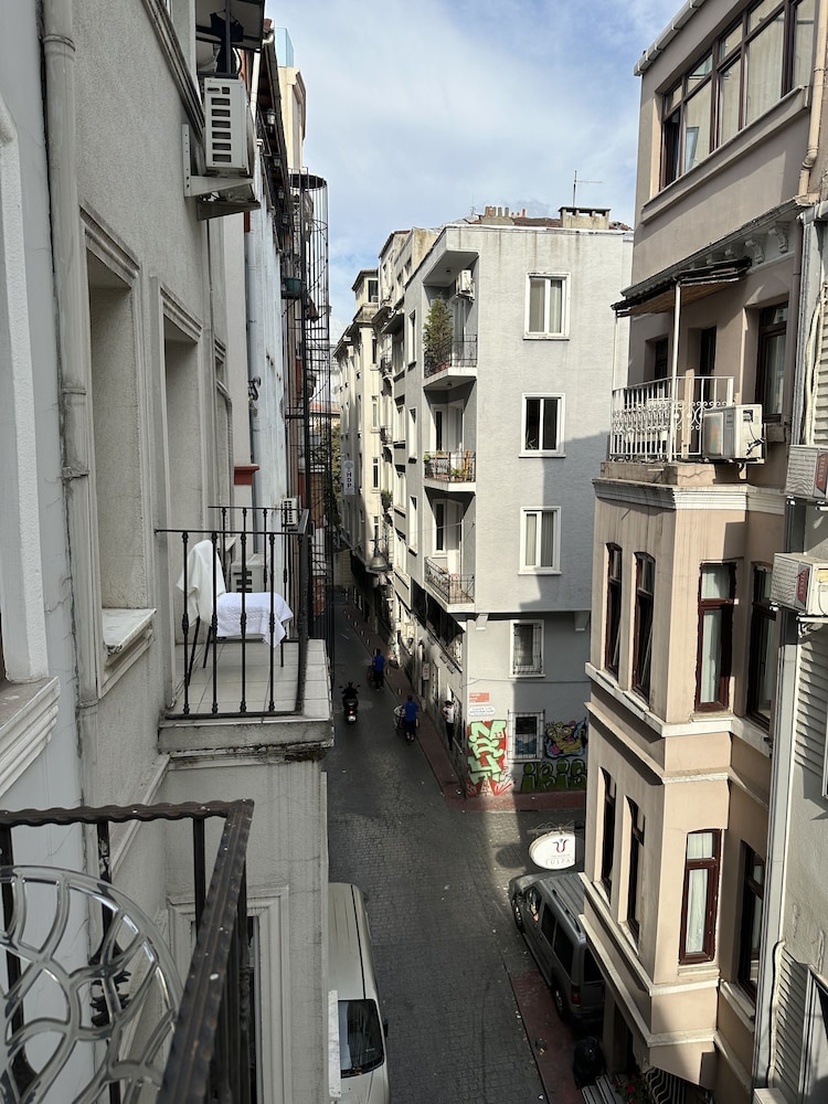 Montena Suite - Adults Only 41/50