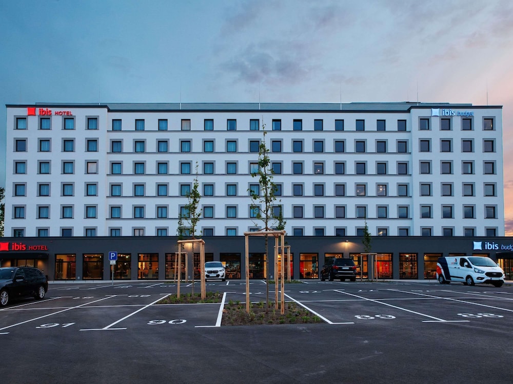 ibis Hotel Berlin Airport (Neueroffnung) 42/49