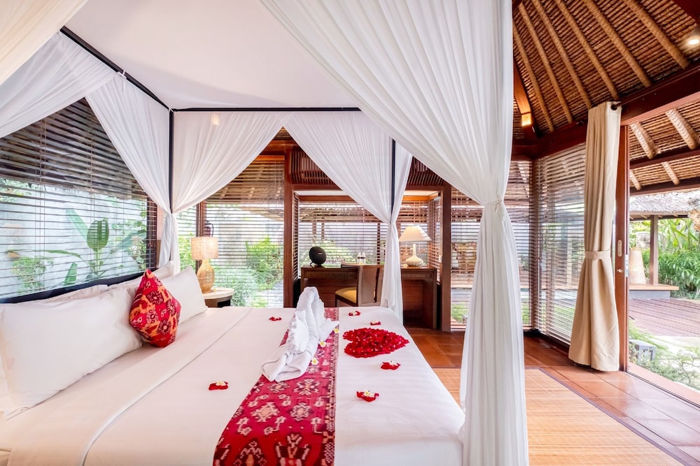 Mayaloka Villas Seminyak 9/76