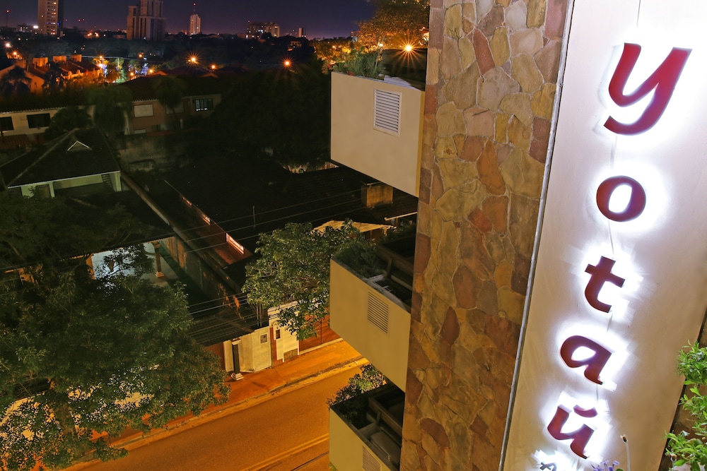 Yotau All Suites Hotel 6/50