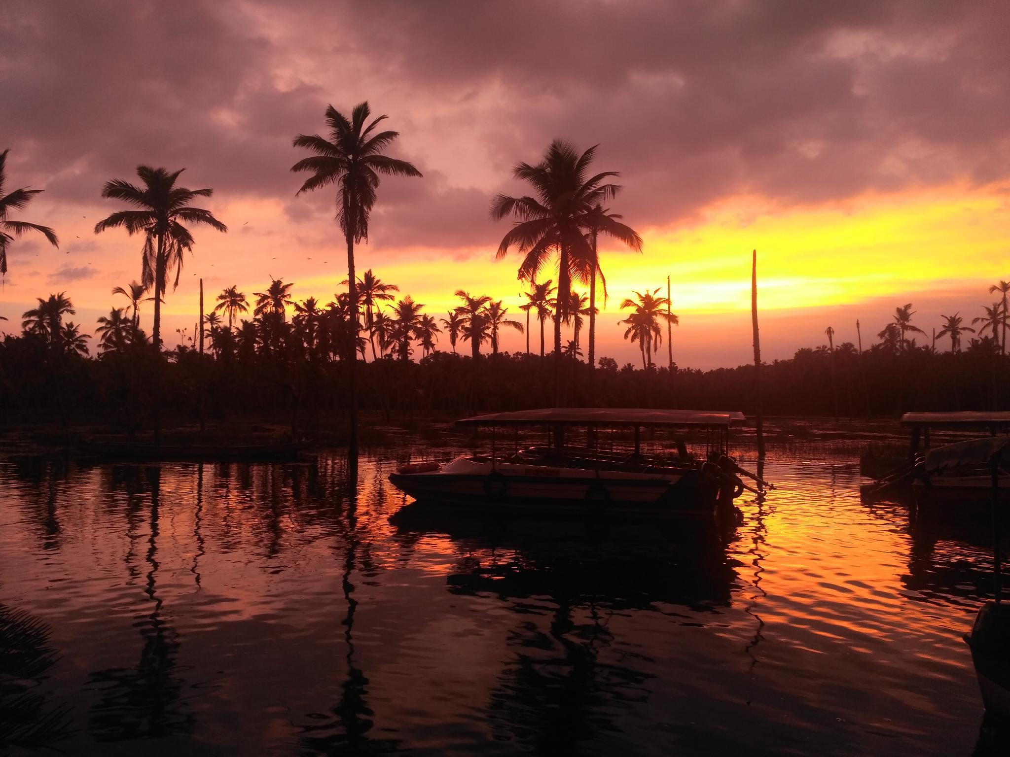 Club Mahindra Poovar 18/24