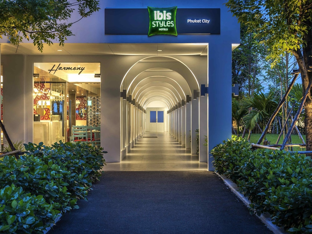 Ibis Styles Phuket City 4/60