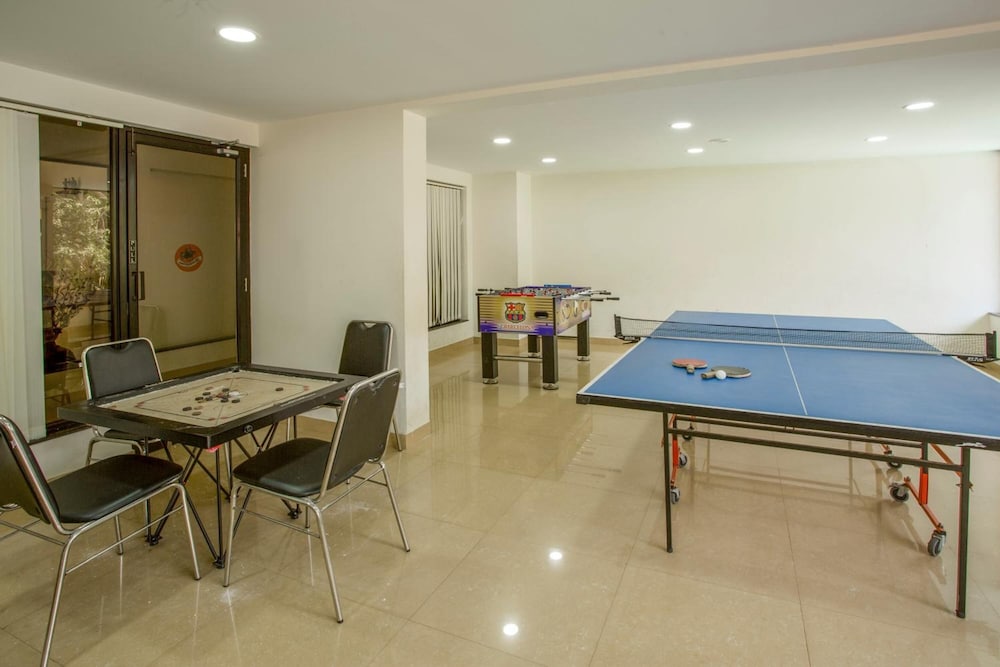 Rendezvous Beach Resort 28/46