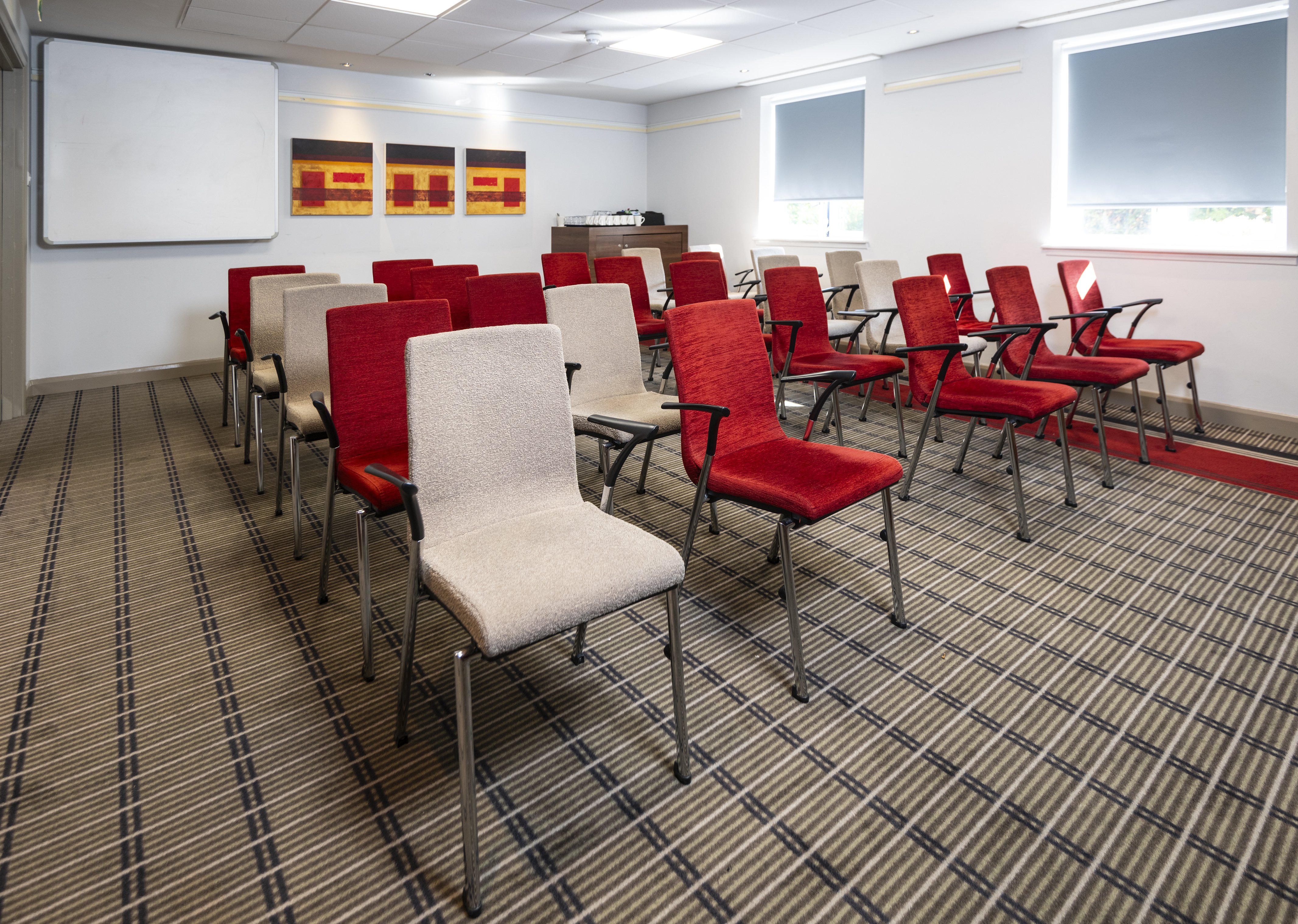 Holiday Inn Express LONDON - DARTFORD 42/52