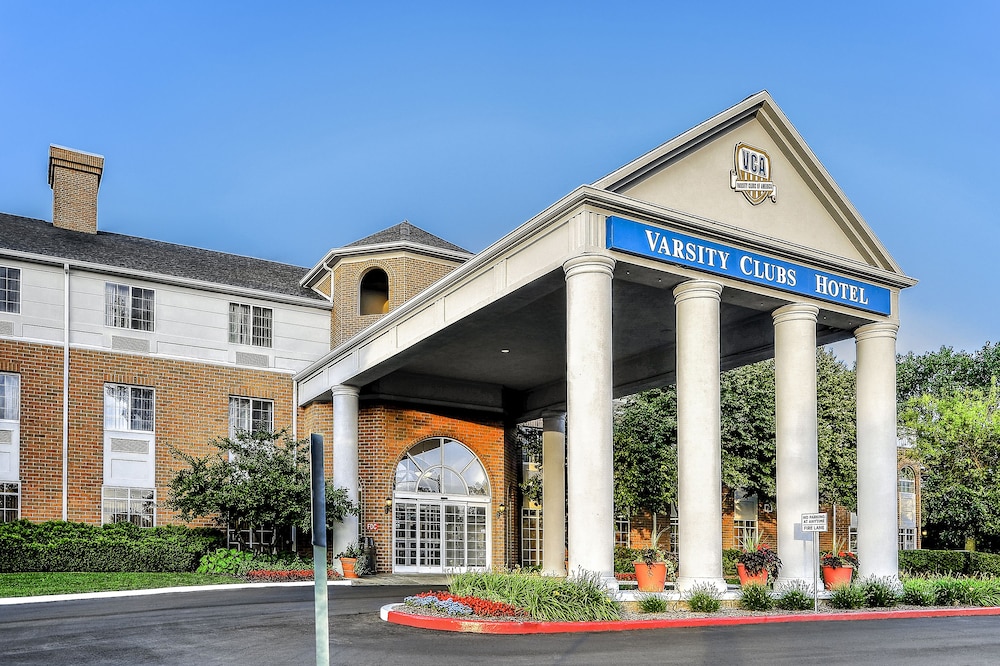 Hilton Vacation Club Varsity Club South Bend, IN 9/56