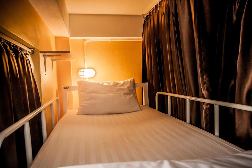Thai Thai Hostel 16/46