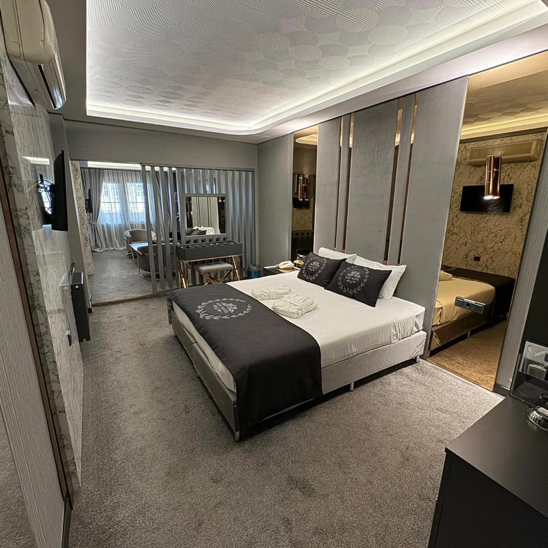 جناح، Royal Anka Hotel 4/10