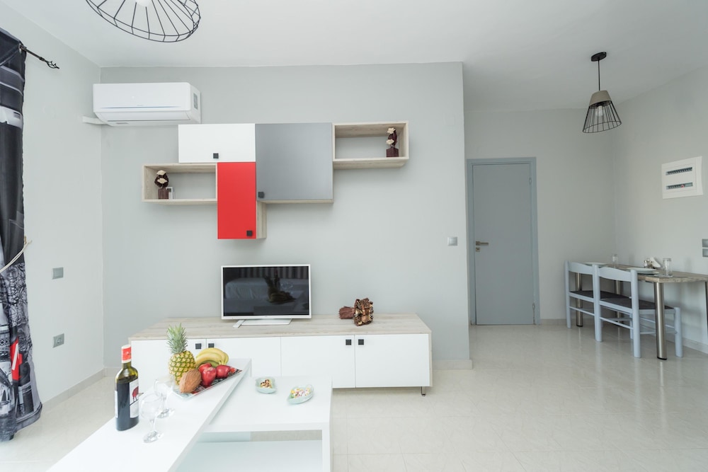 Maritina Apartments 15/35