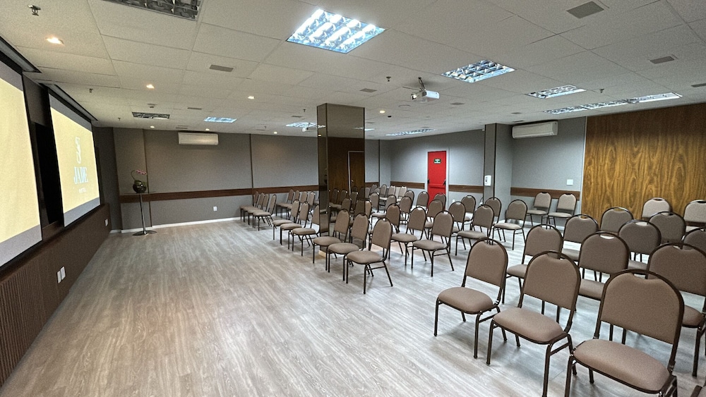 Jade Hotel Brasília 39/48