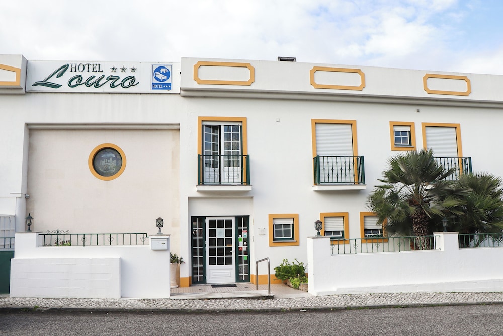 HOTEL LOURO 2/69