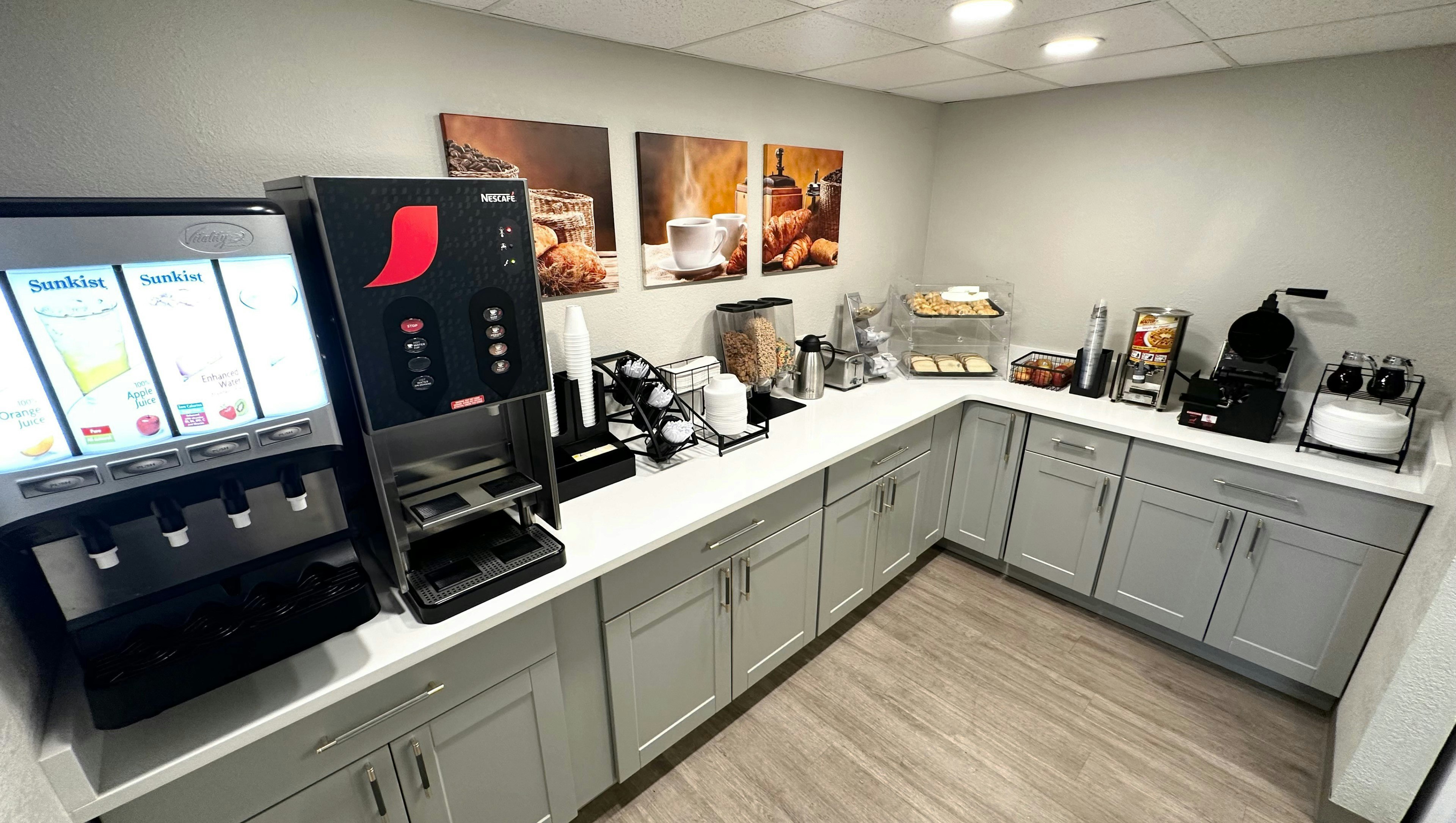 Park Inn by Radisson, Detroit Metro Airport 5/29