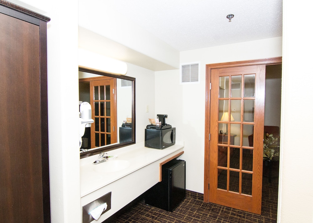 Americinn By Wyndham Peoria 30/59