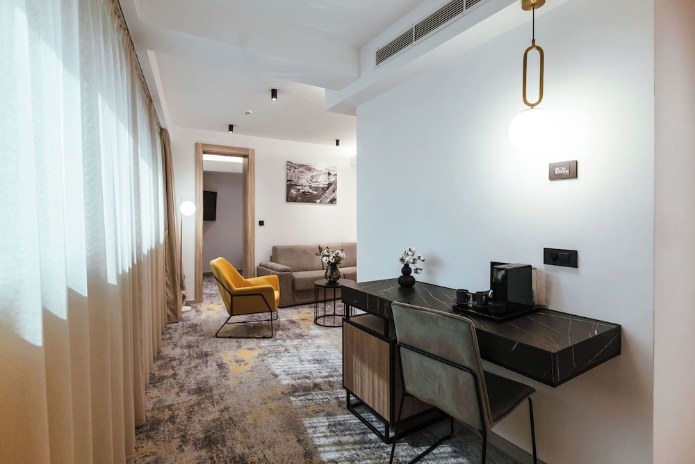 City Hotel Dubrovnik 4/27