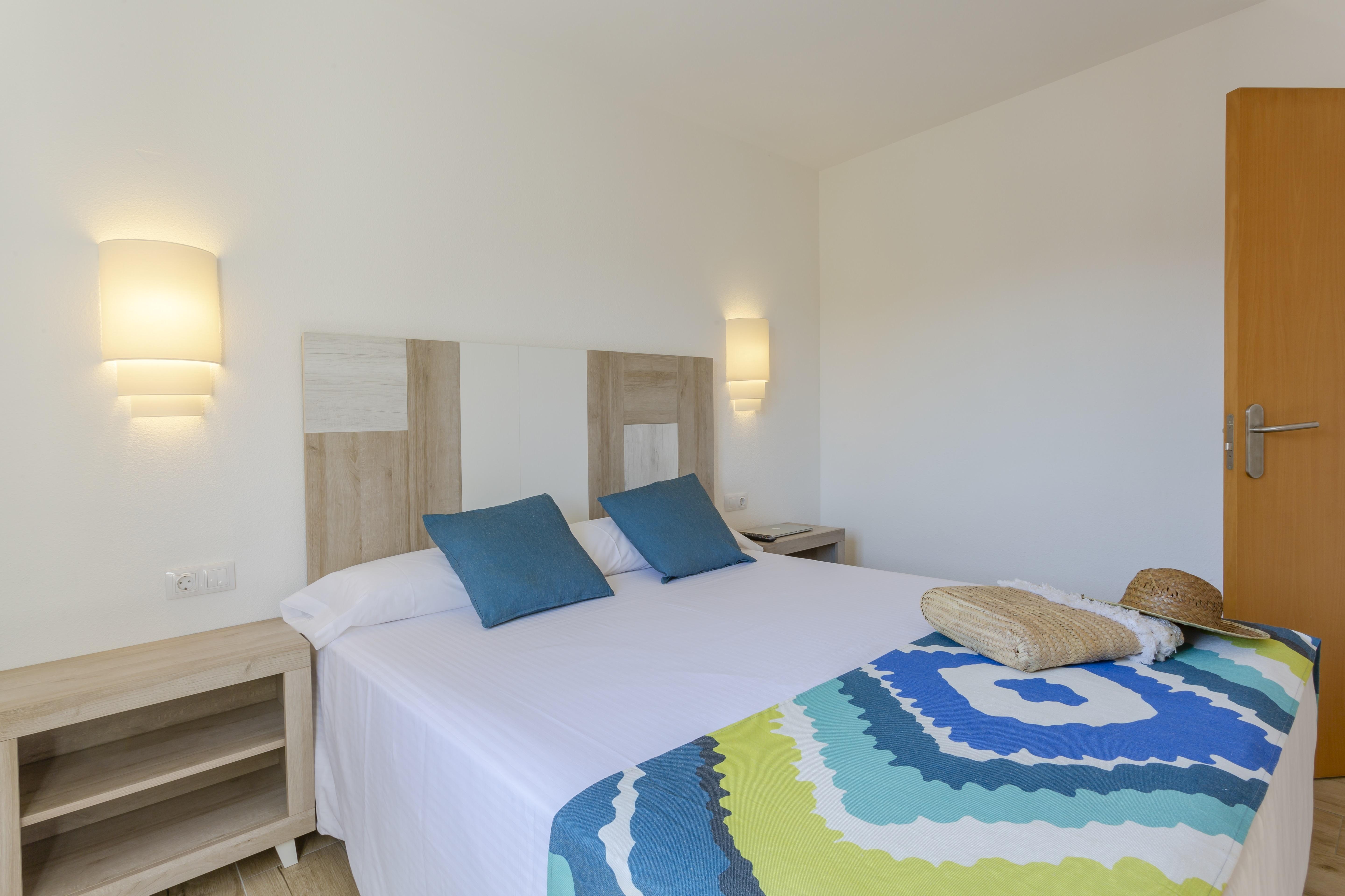 1 Bedroom, Apartment, Balcony or Terrace
