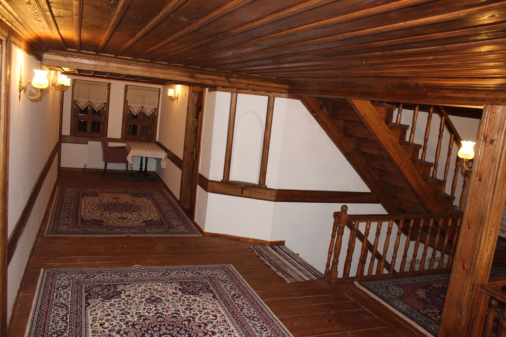 Yorgancioglu Konak 32/35
