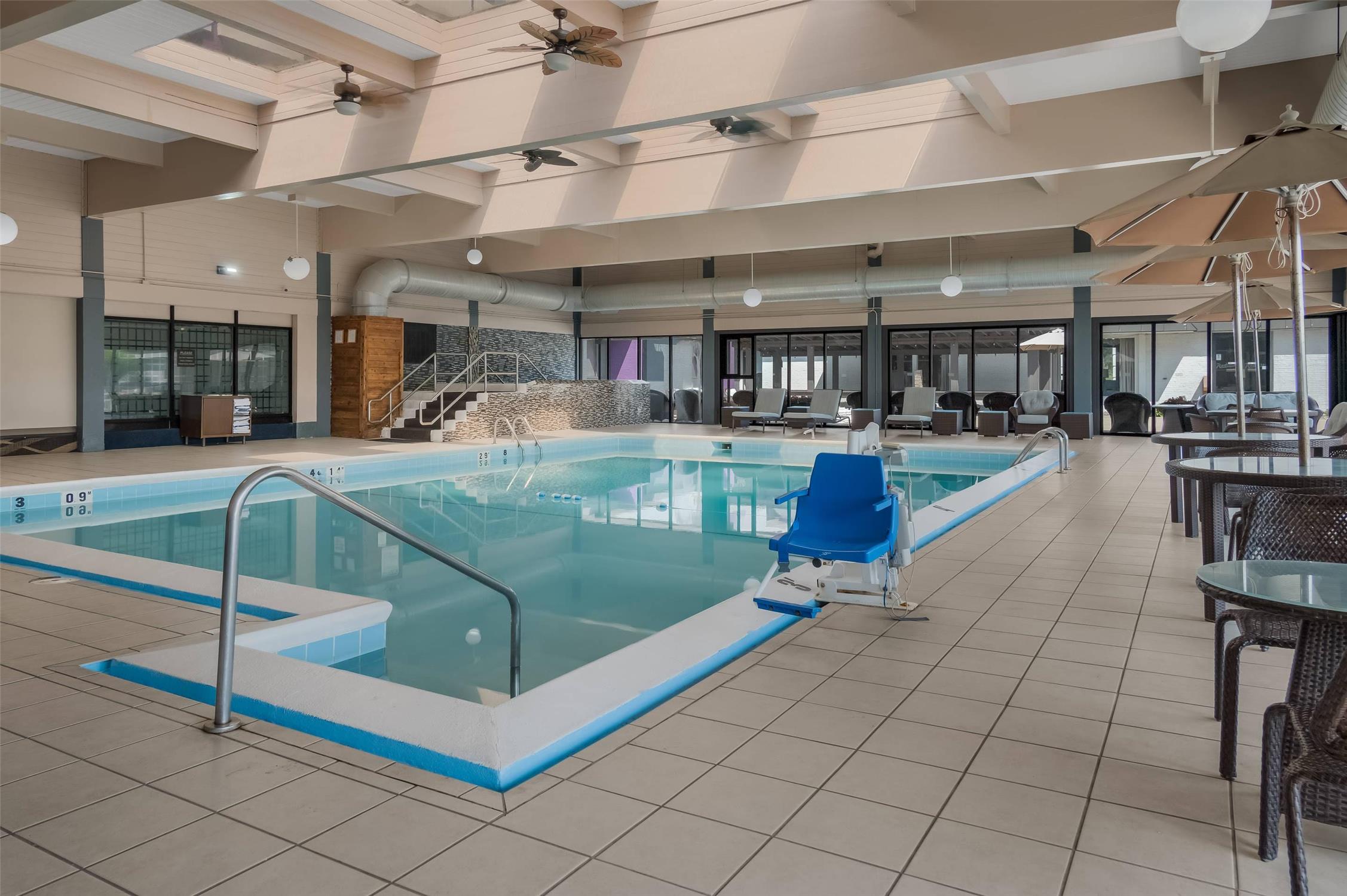Radisson Hotel Grand Rapids Riverfront 5/8