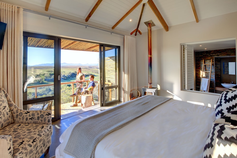 Family Suite, Luxury, Double and Twin Beds, with Pool