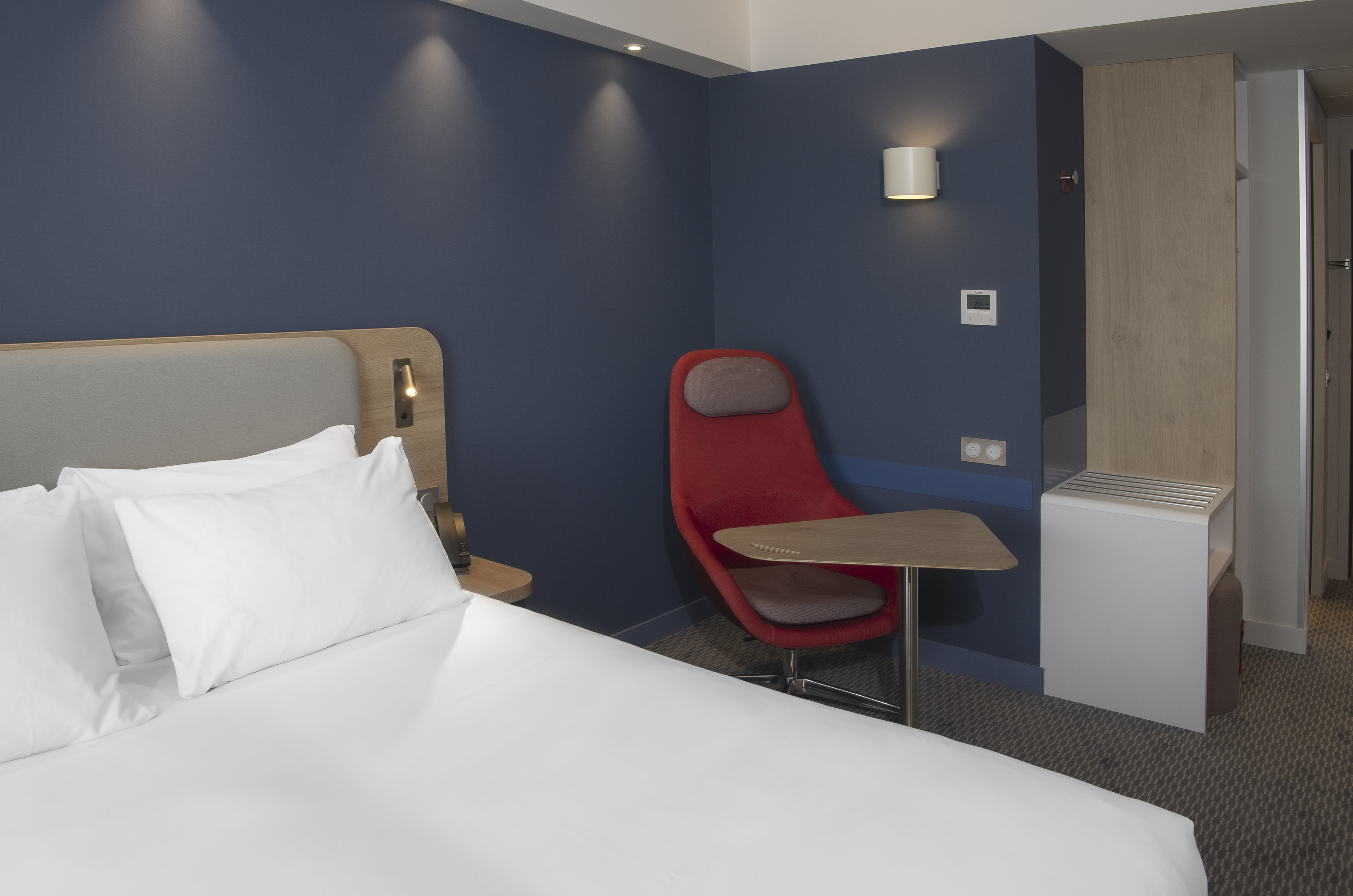 Holiday Inn Express Caen – Epron 24/45