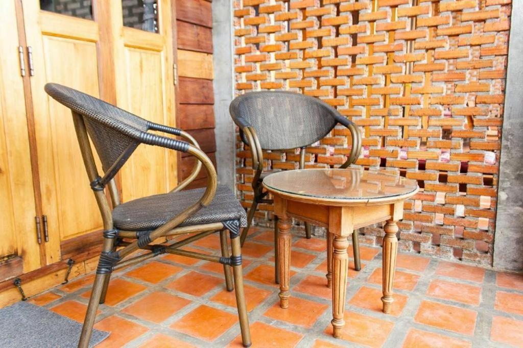 Muiphang De Ville 29/48