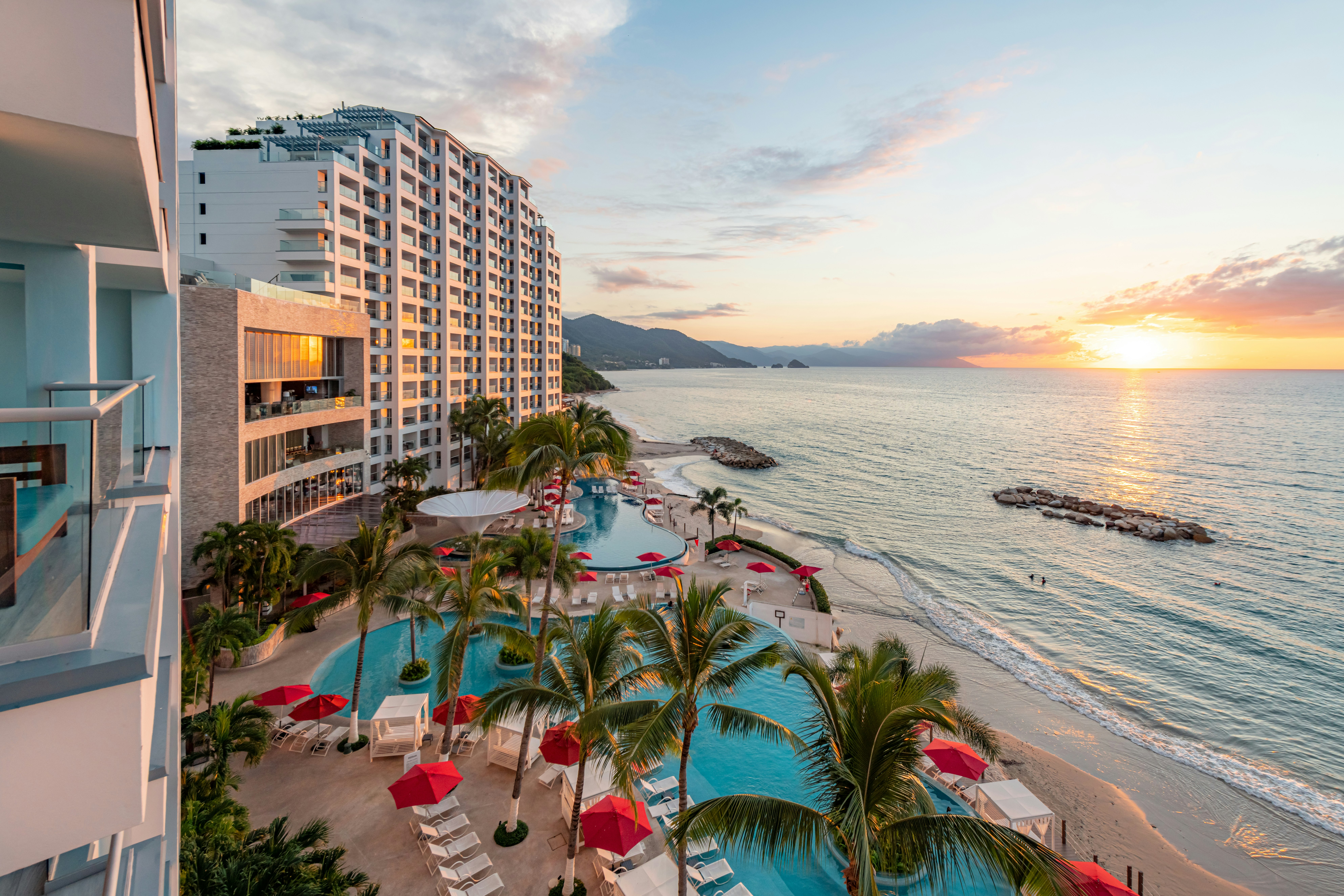 Hilton Vallarta Riviera All-Inclusive Resort 64/66