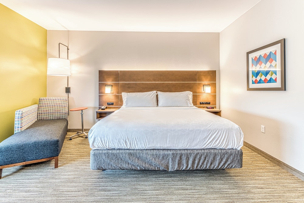 Standard, King Bed, Accessible