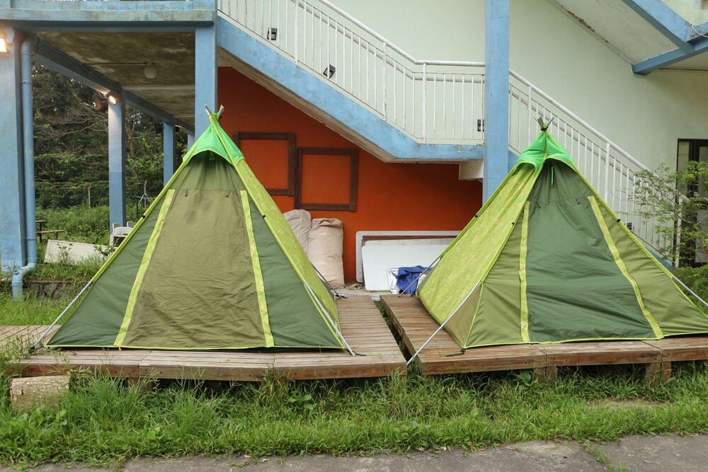 YHA Ngong Ping SG Davis Youth Hostel (Lantau Island) 30/50