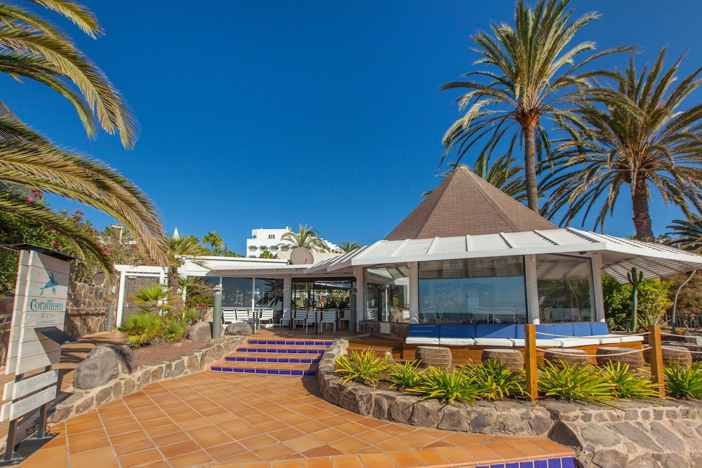 Corallium Beach Hotel by Lopesan Hotels - Adults Only 65/70