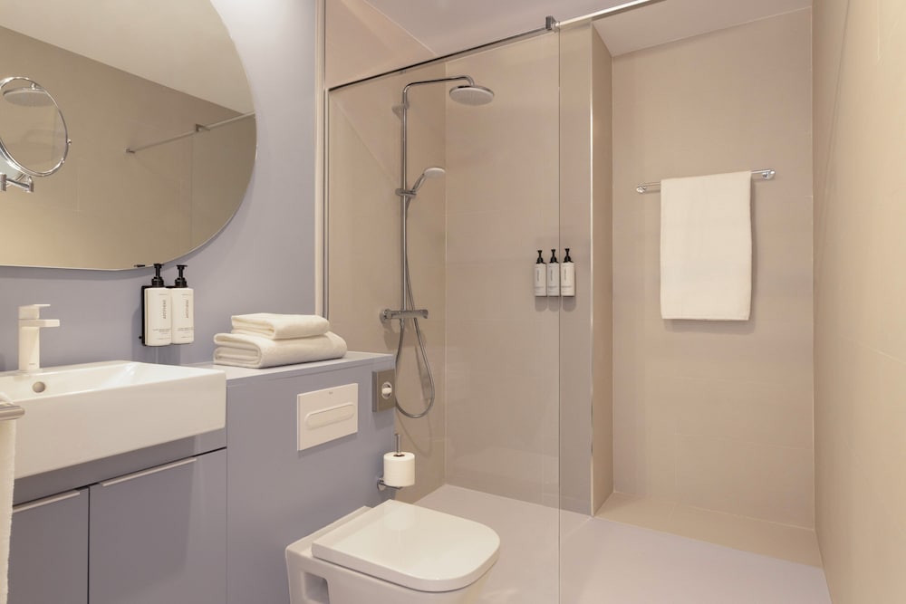 Staybridge Suites & Apartments Malaga by IHG 61/68