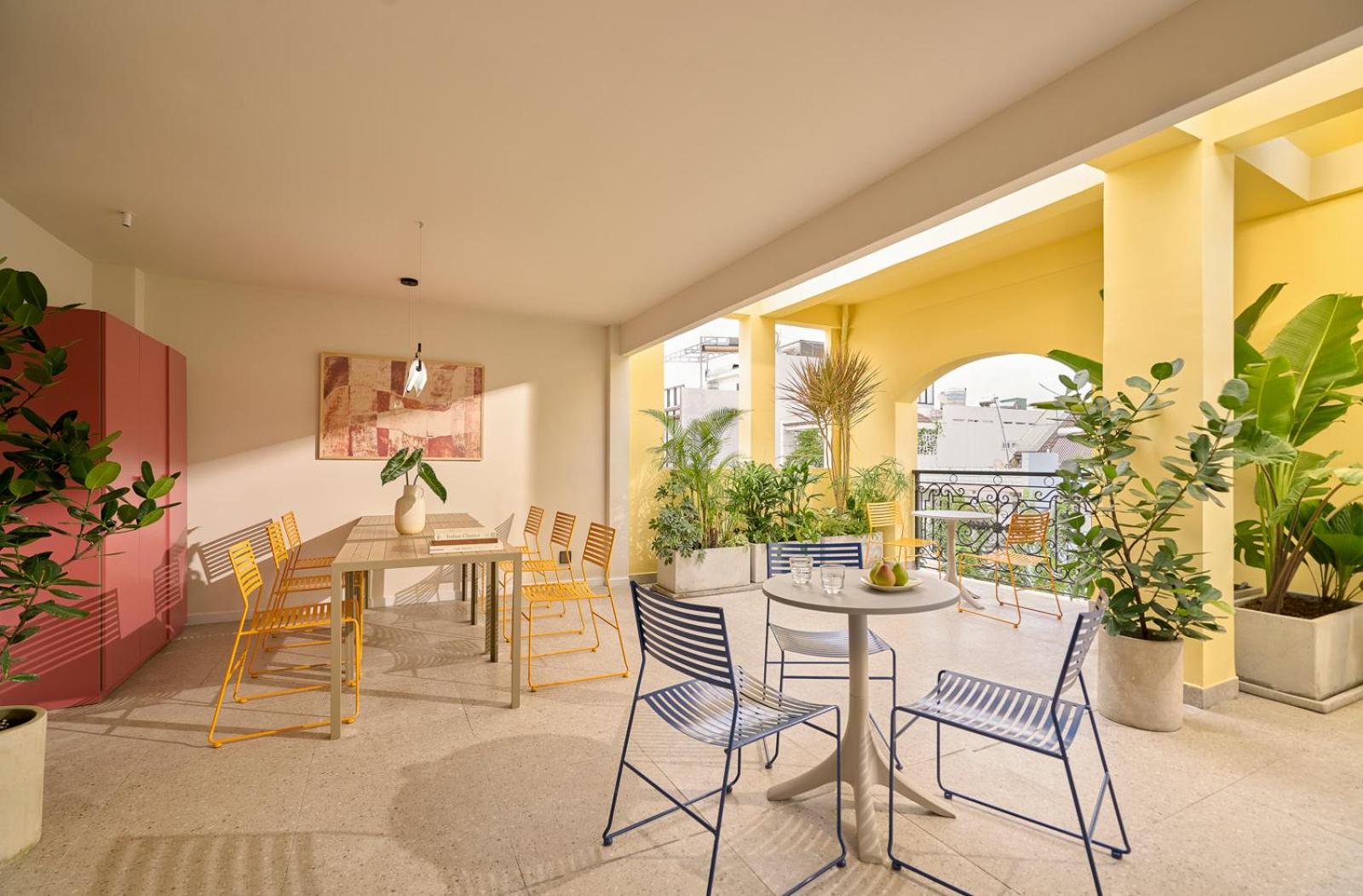Express By M Village Nguyen The Loc, a brand of Modern Village Lifestyle 27/37