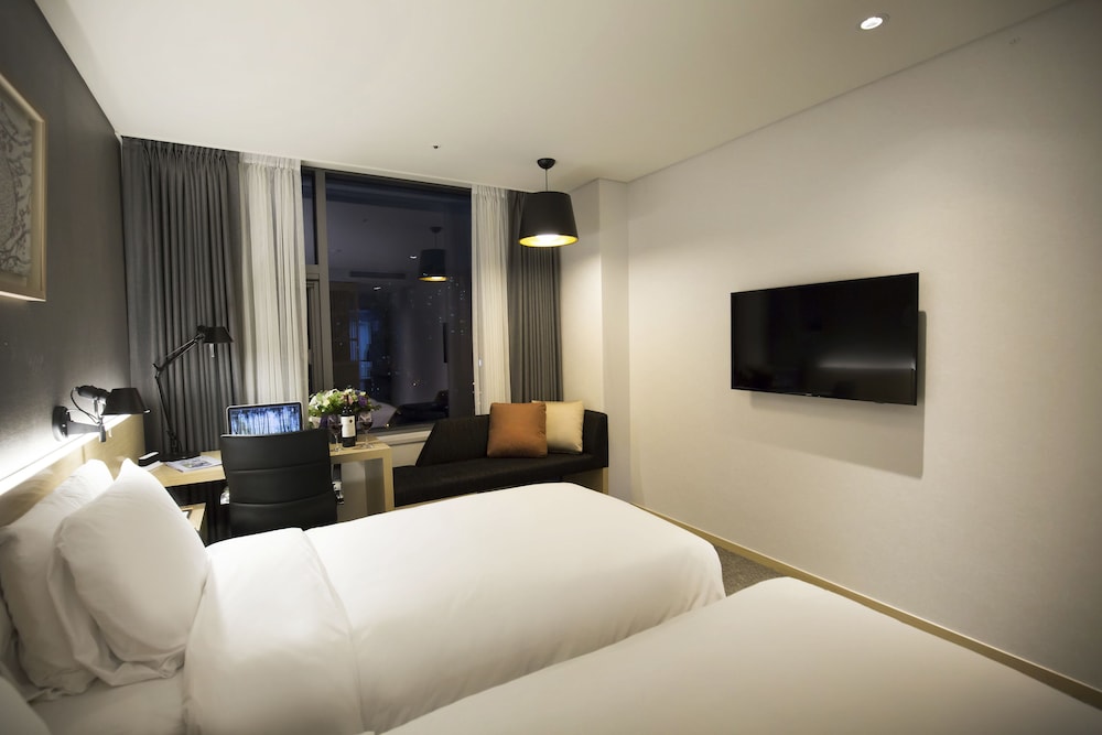 Arirang Hill Hotel Dongdaemun 13/55