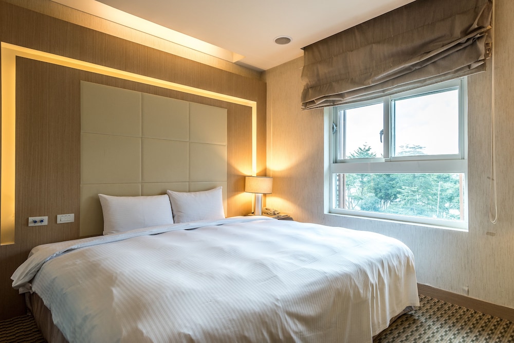 STANDARD, SINGLE BED