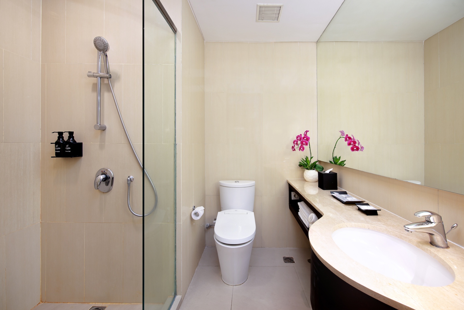 غرفة غراند ديلوكس ركنية، Js Luwansa Hotel And Convention Center 4/5