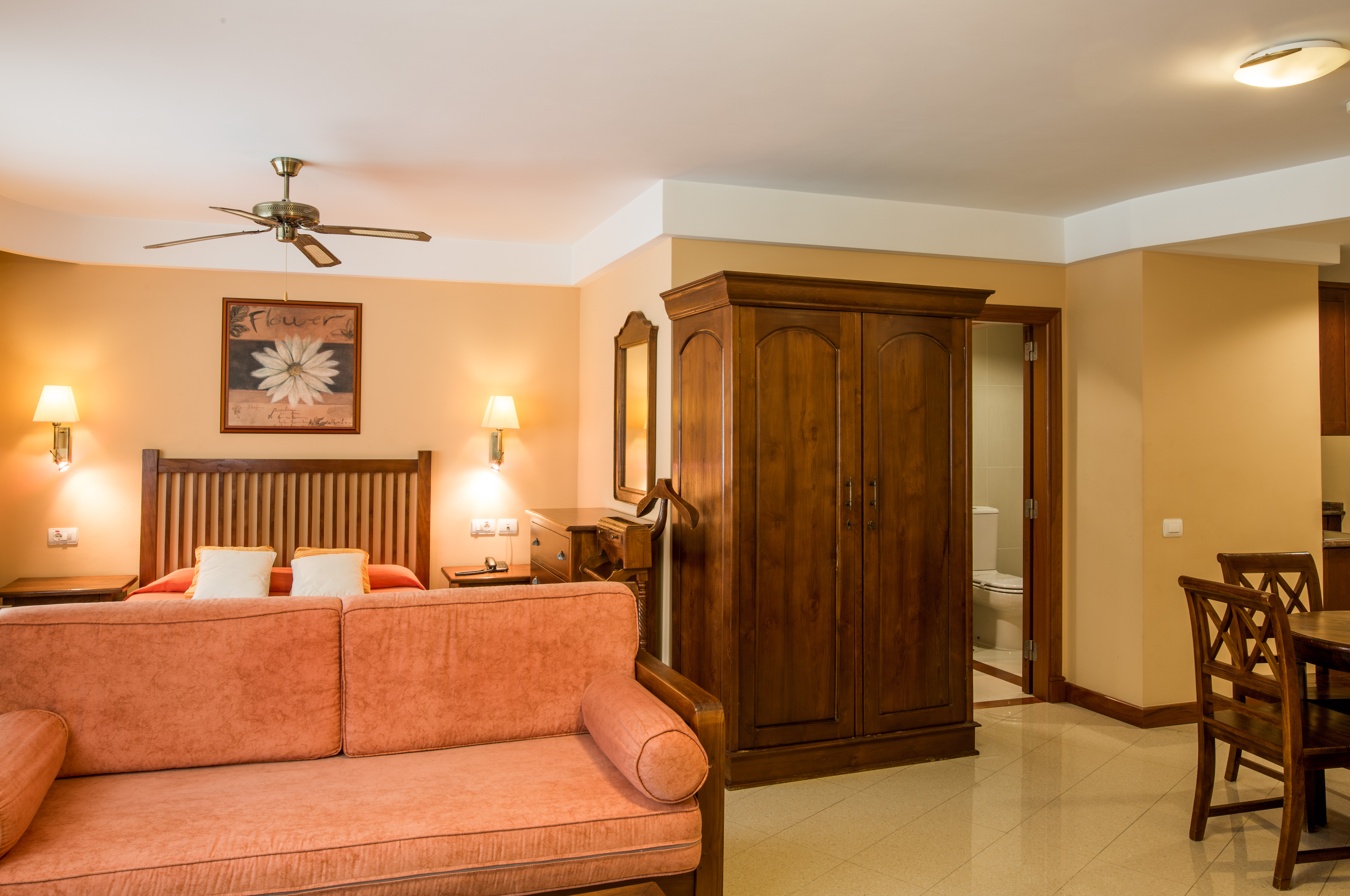 Galeon Hotel 25/41