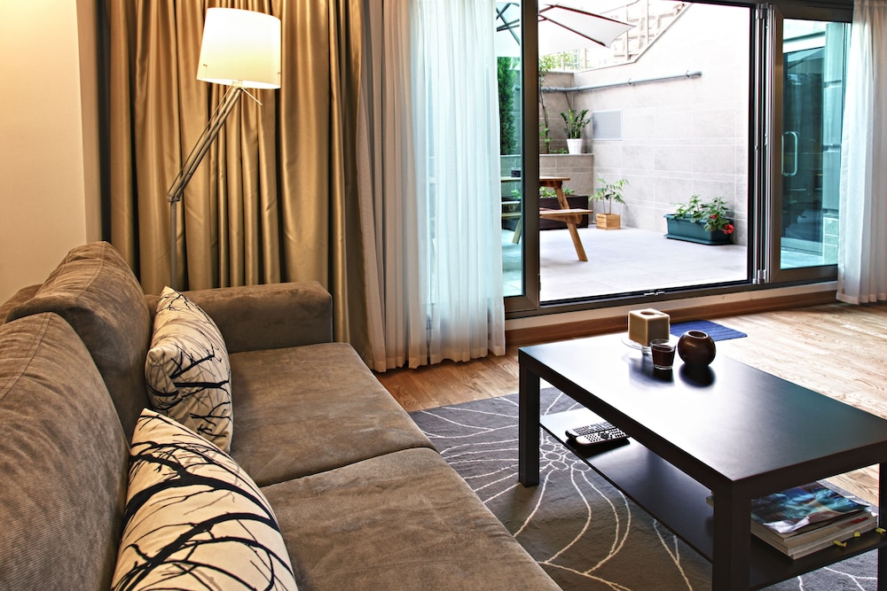 CHAKRA套房酒店(CHAKRA SUITES) 图片2