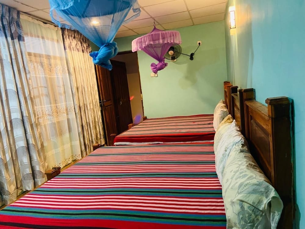 BASIC, DOUBLE BED