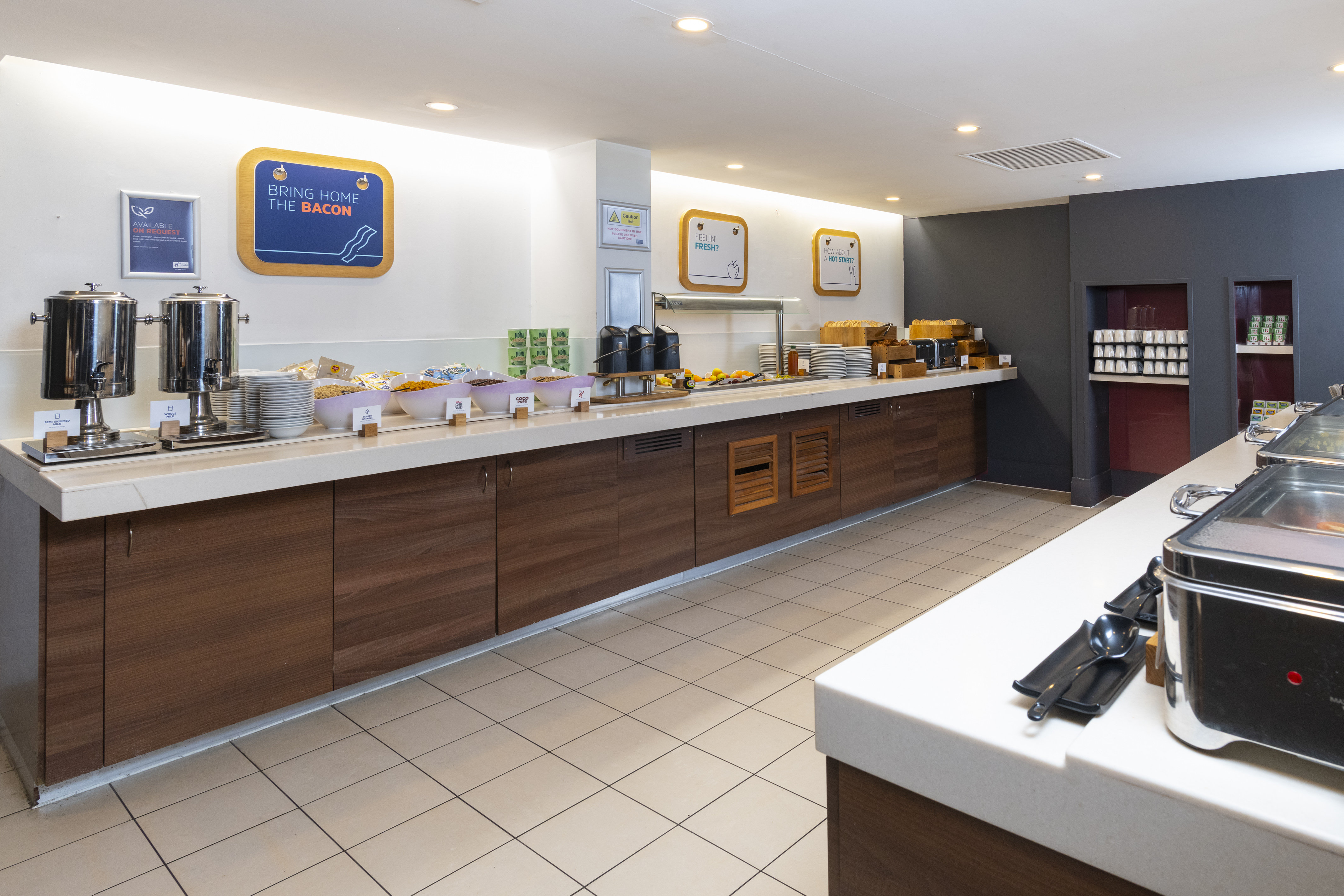 Holiday Inn Express Milton Keynes 4/46