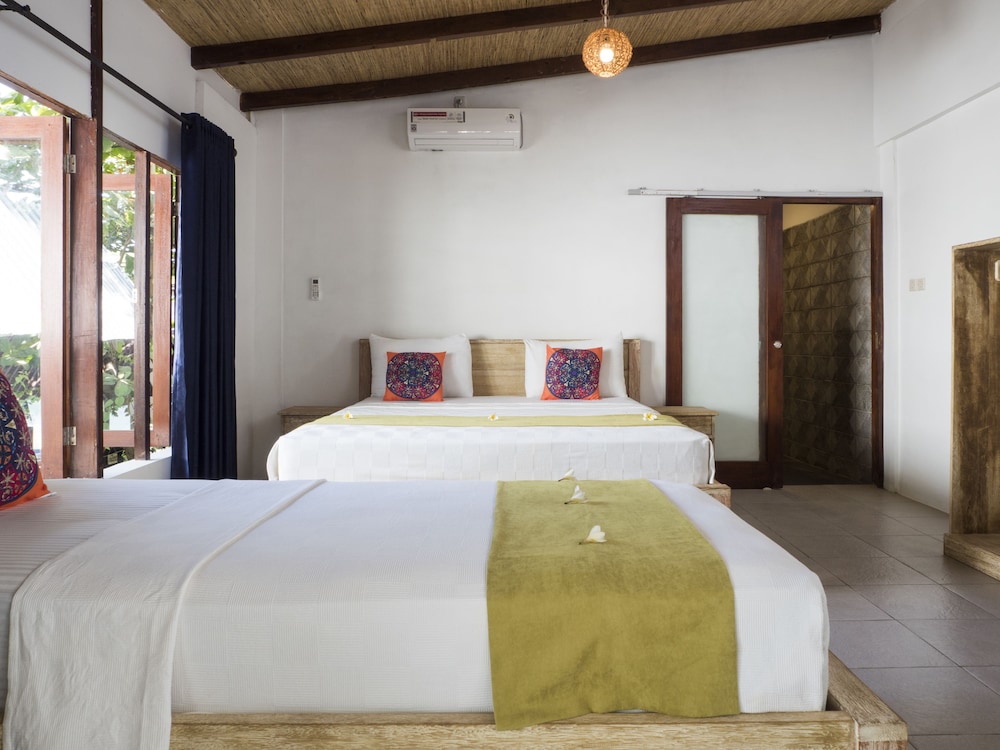 Gili Turtle Beach Resort 14/34