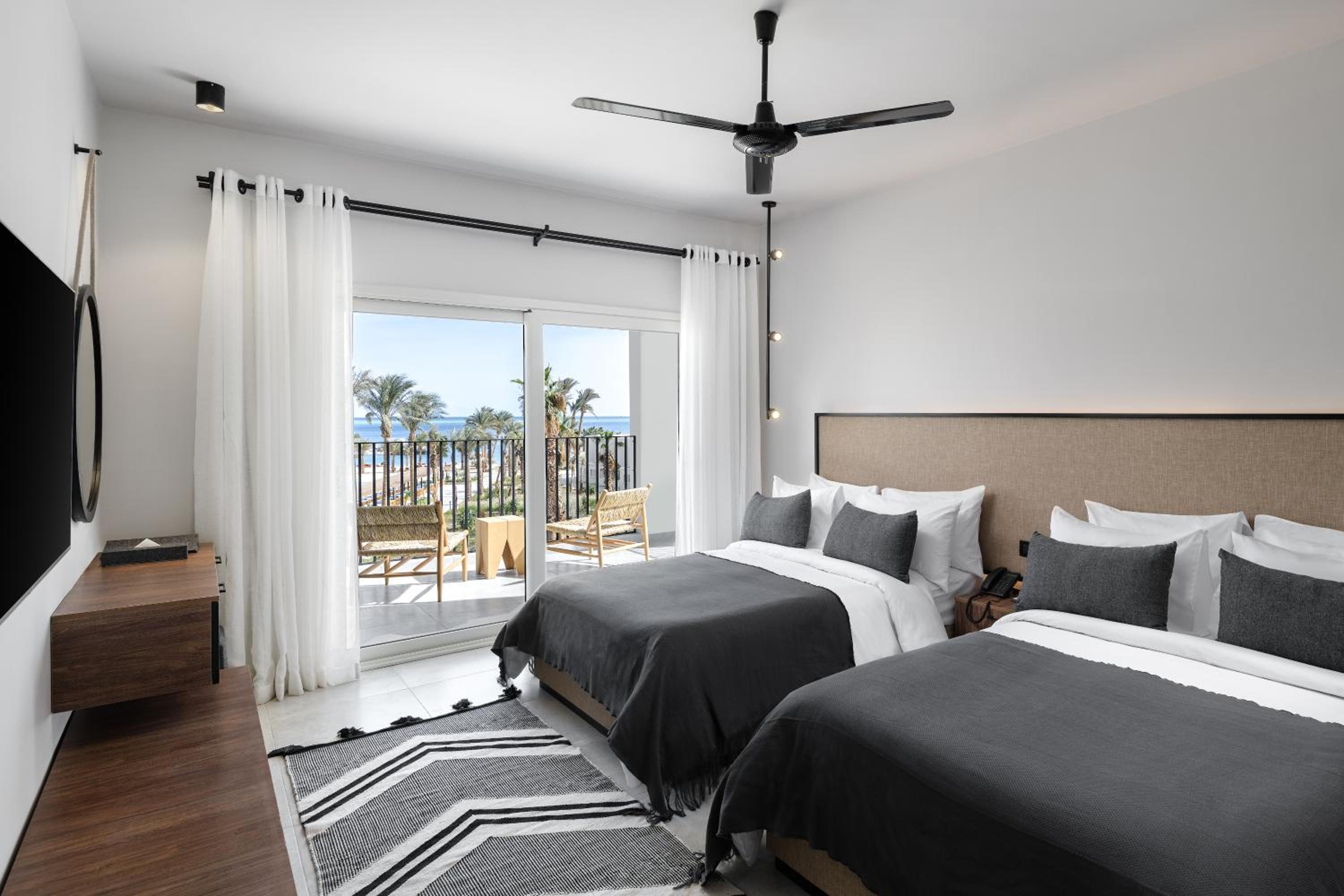 جناح بسرير كينج بإطلالة على البحر بغرفتي نوم، Serry Beach Resort 3/7