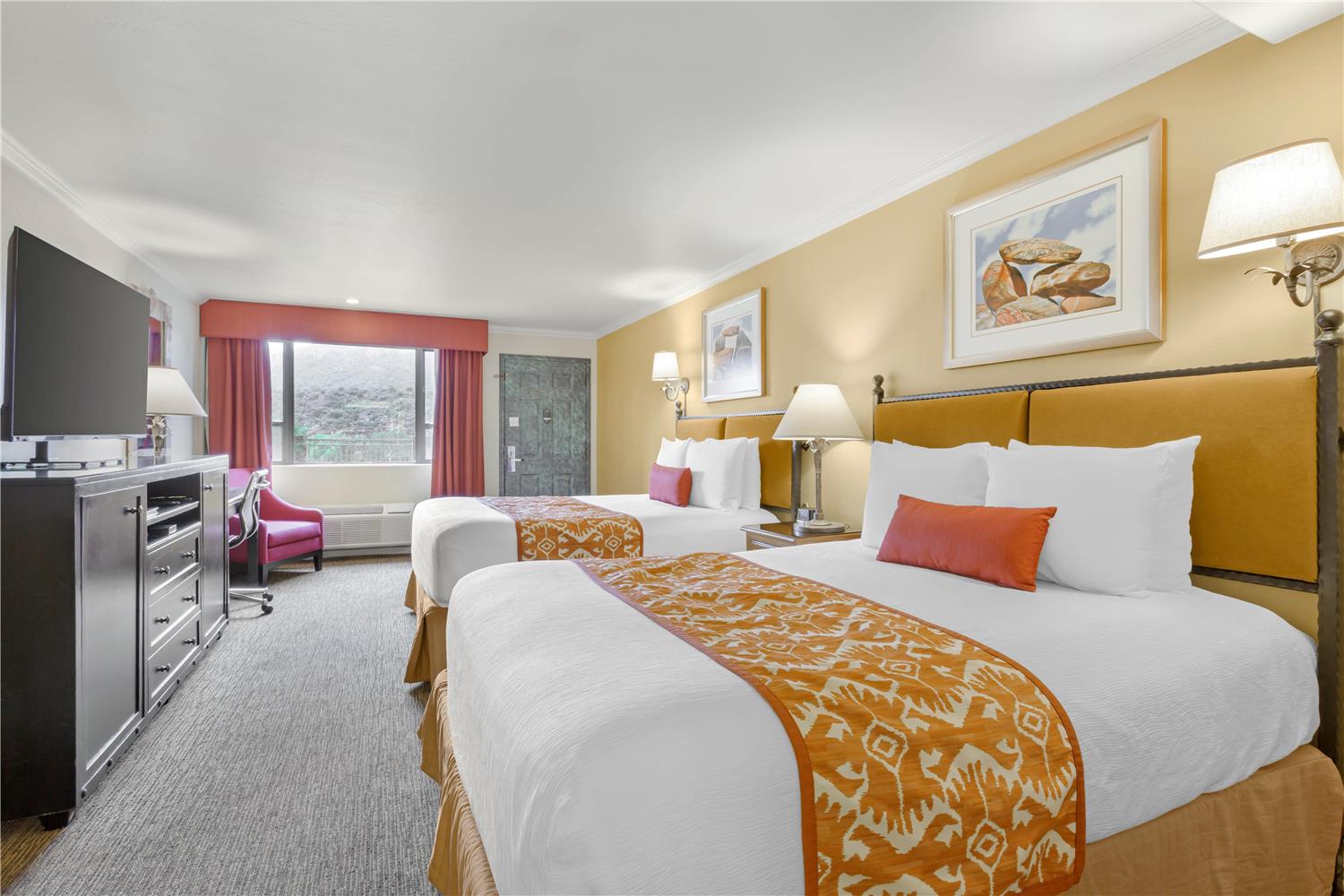 Room, 2 Queen Beds, Red Rock View, Patio