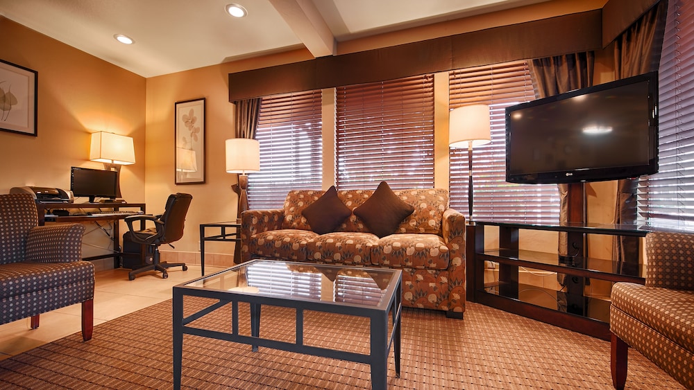 Best Western Cordelia Inn 18/27