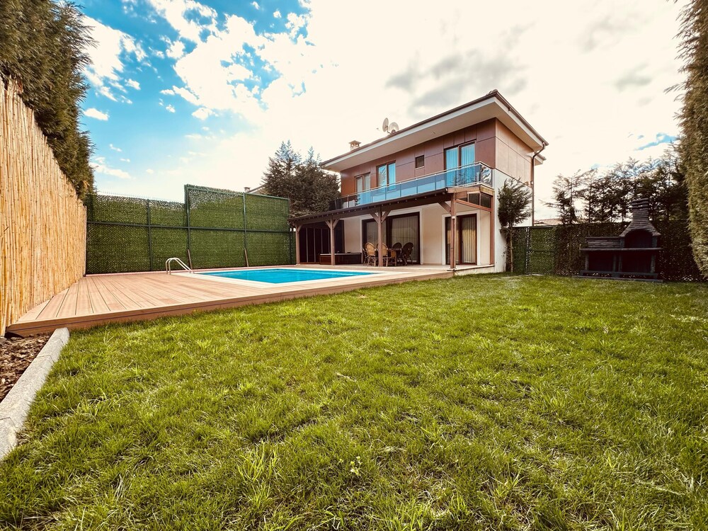 Riyan Garden Villas 12/14