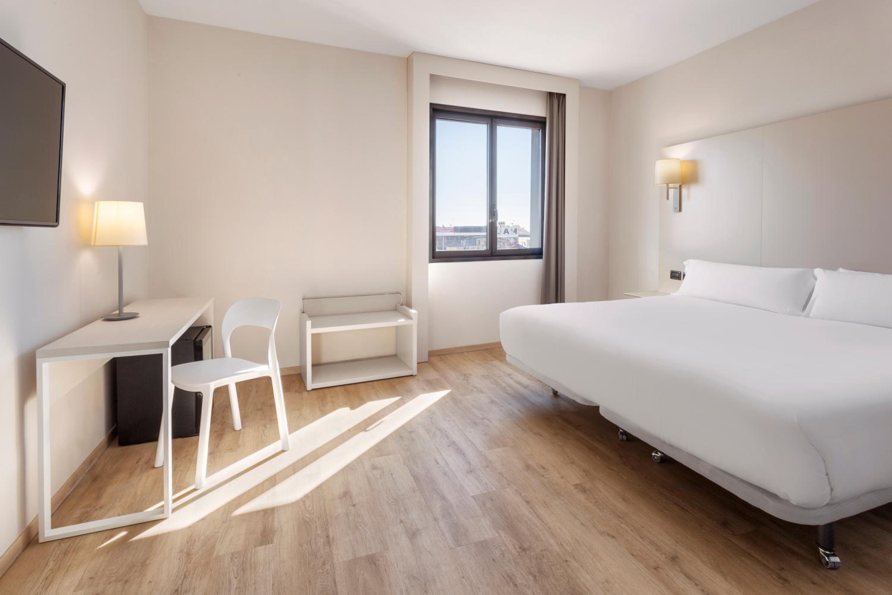 Room at B&B HOTEL Elche, ELCHE